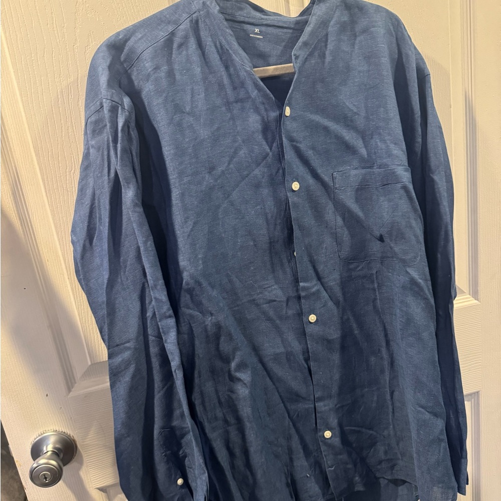 Banana Republic Blue Casual Button Down Shirt